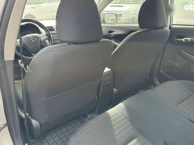 Тойота Королла, объемом двигателя 1.3 л и пробегом 98 тыс. км за 8800 $, фото 11 на Automoto.ua