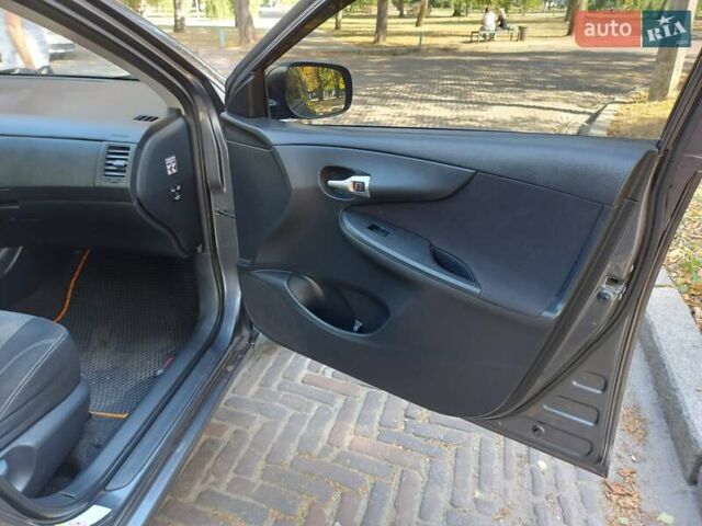 Тойота Королла, объемом двигателя 1.33 л и пробегом 230 тыс. км за 7500 $, фото 16 на Automoto.ua