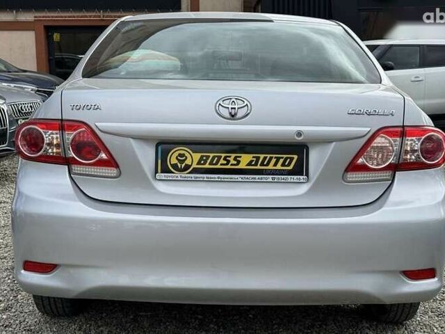 Тойота Королла, объемом двигателя 1.3 л и пробегом 98 тыс. км за 8800 $, фото 4 на Automoto.ua