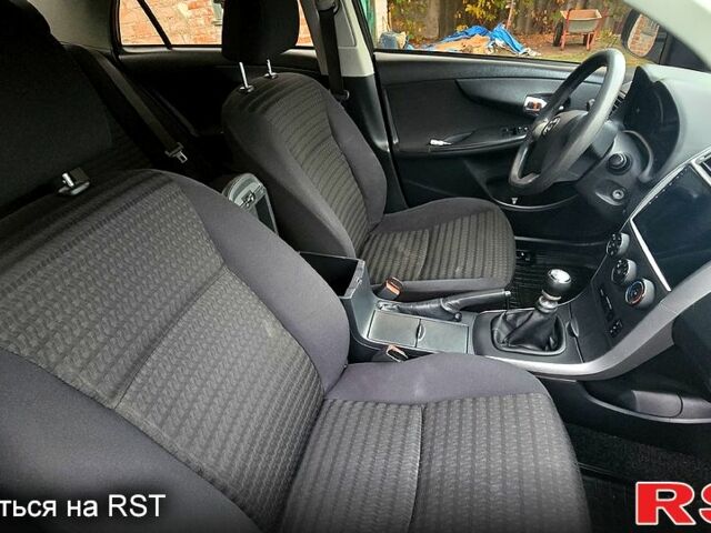 Тойота Королла, объемом двигателя 1.3 л и пробегом 260 тыс. км за 5700 $, фото 5 на Automoto.ua