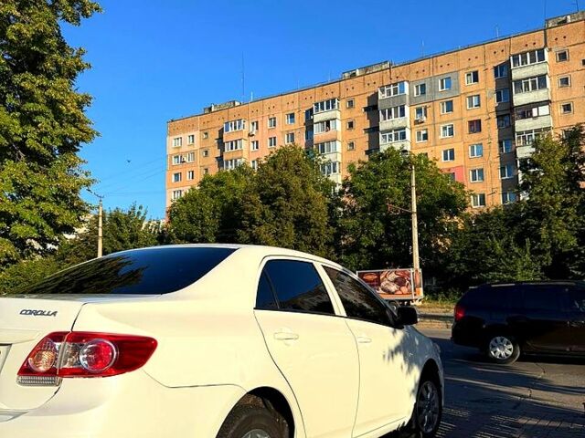 Тойота Королла, объемом двигателя 1.3 л и пробегом 188 тыс. км за 7000 $, фото 2 на Automoto.ua