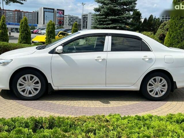 Тойота Королла, объемом двигателя 1.4 л и пробегом 178 тыс. км за 8999 $, фото 3 на Automoto.ua