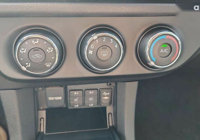 Тойота Королла, об'ємом двигуна 1.3 л та пробігом 103 тис. км за 8600 $, фото 14 на Automoto.ua