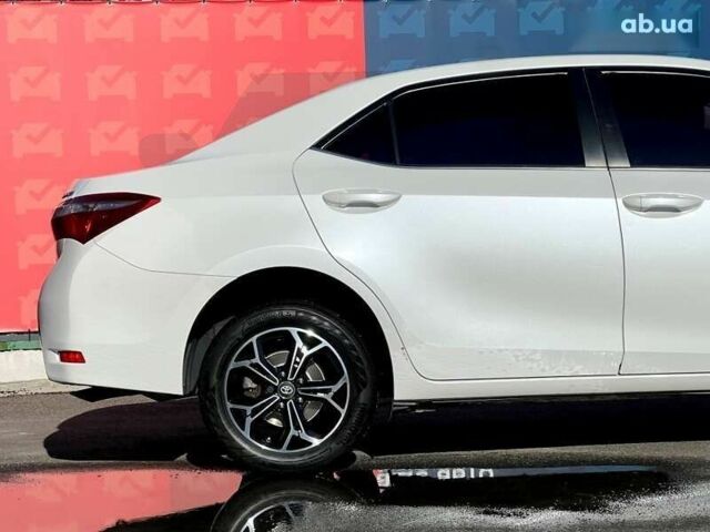 Тойота Королла, об'ємом двигуна 1.6 л та пробігом 197 тис. км за 11999 $, фото 10 на Automoto.ua