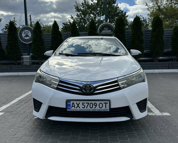 Тойота Королла, объемом двигателя 1.6 л и пробегом 205 тыс. км за 9550 $, фото 1 на Automoto.ua