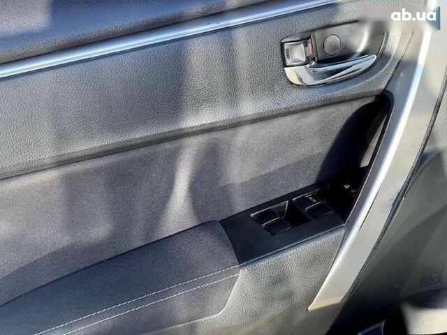 Тойота Королла, об'ємом двигуна 1.6 л та пробігом 197 тис. км за 11999 $, фото 26 на Automoto.ua