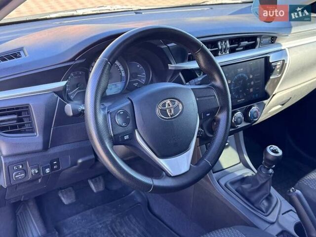 Тойота Королла, объемом двигателя 1.33 л и пробегом 150 тыс. км за 8999 $, фото 12 на Automoto.ua