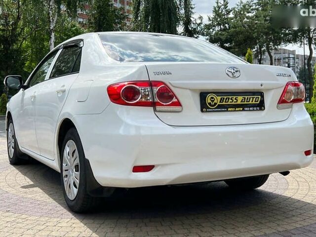 Тойота Королла, объемом двигателя 1.4 л и пробегом 178 тыс. км за 8999 $, фото 4 на Automoto.ua