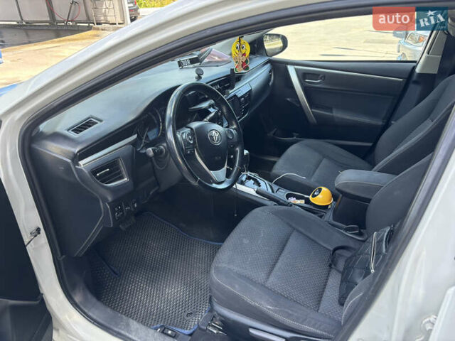 Тойота Королла, объемом двигателя 1.6 л и пробегом 200 тыс. км за 11000 $, фото 4 на Automoto.ua