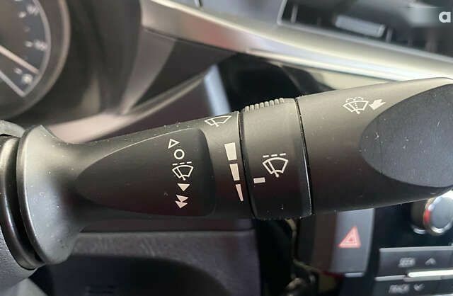 Тойота Королла, объемом двигателя 1.6 л и пробегом 175 тыс. км за 11950 $, фото 14 на Automoto.ua