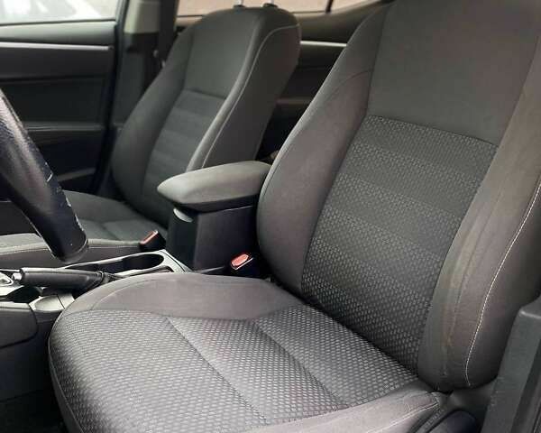 Тойота Королла, объемом двигателя 1.6 л и пробегом 96 тыс. км за 14790 $, фото 25 на Automoto.ua