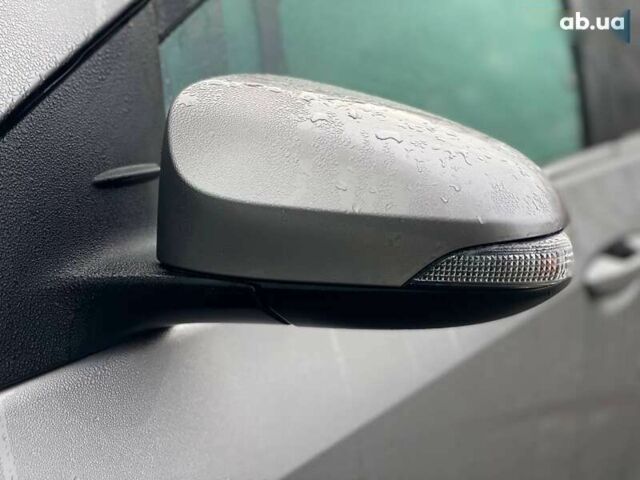 Тойота Королла, объемом двигателя 1.6 л и пробегом 96 тыс. км за 14790 $, фото 17 на Automoto.ua