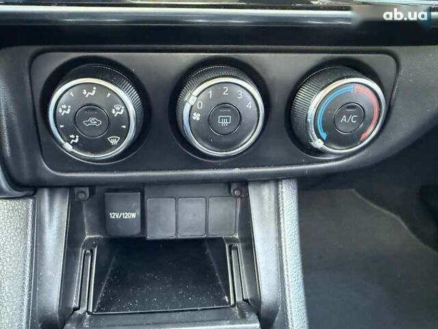 Тойота Королла, объемом двигателя 0 л и пробегом 148 тыс. км за 9900 $, фото 18 на Automoto.ua