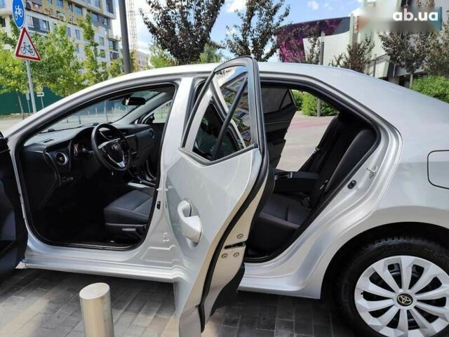 Тойота Королла, объемом двигателя 0 л и пробегом 170 тыс. км за 12490 $, фото 5 на Automoto.ua