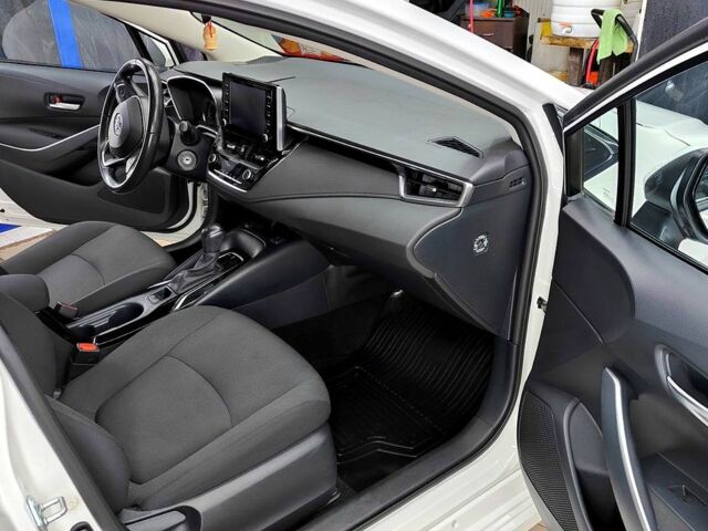 Тойота Королла, объемом двигателя 1.6 л и пробегом 75 тыс. км за 19500 $, фото 6 на Automoto.ua