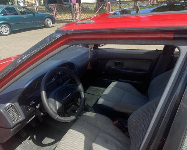 Тойота Королла, объемом двигателя 1.3 л и пробегом 31 тыс. км за 1800 $, фото 13 на Automoto.ua