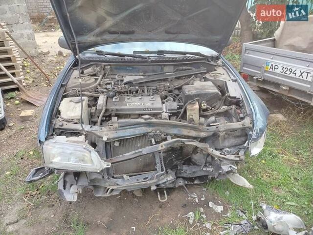 Тойота Королла, объемом двигателя 1.6 л и пробегом 340 тыс. км за 700 $, фото 2 на Automoto.ua