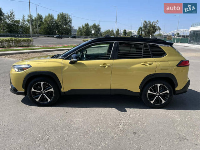 Желтый Тойота Королла, объемом двигателя 2 л и пробегом 5 тыс. км за 34000 $, фото 11 на Automoto.ua