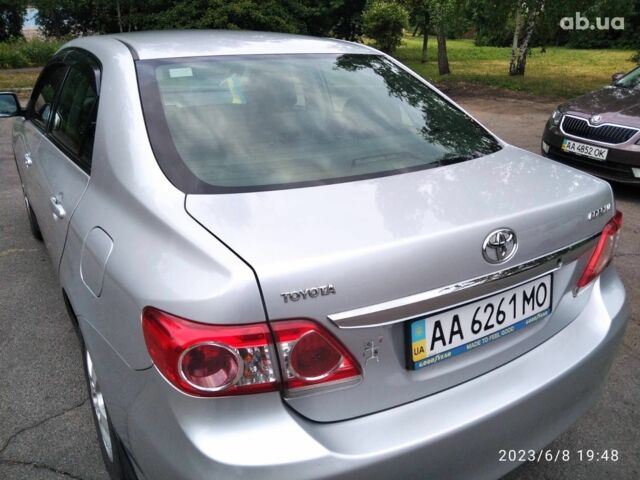 Сірий Тойота Королла, об'ємом двигуна 0 л та пробігом 225 тис. км за 10500 $, фото 15 на Automoto.ua