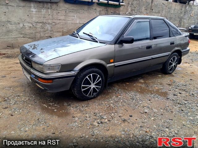 Сірий Тойота Королла, об'ємом двигуна 1.3 л та пробігом 236 тис. км за 900 $, фото 2 на Automoto.ua