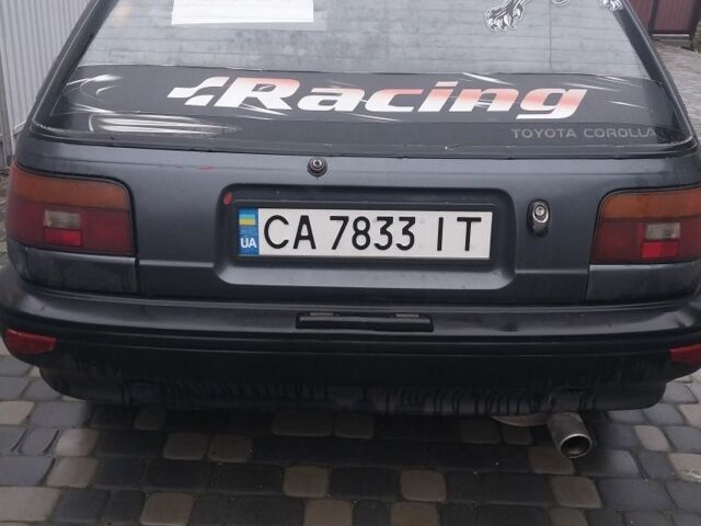 Серый Тойота Королла, объемом двигателя 1.3 л и пробегом 380 тыс. км за 1184 $, фото 11 на Automoto.ua