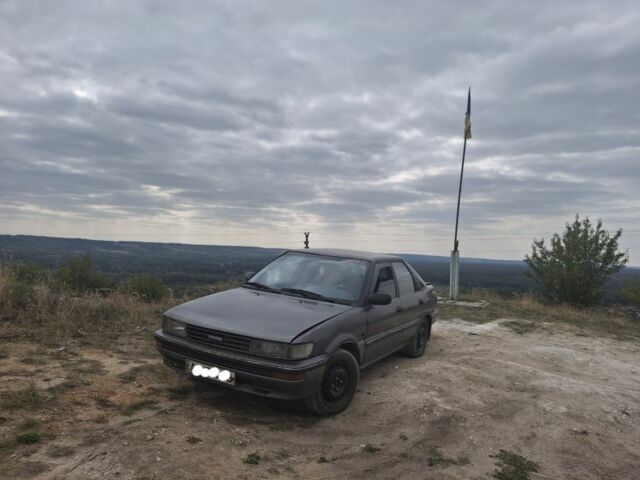 Серый Тойота Королла, объемом двигателя 1.6 л и пробегом 500 тыс. км за 1200 $, фото 5 на Automoto.ua