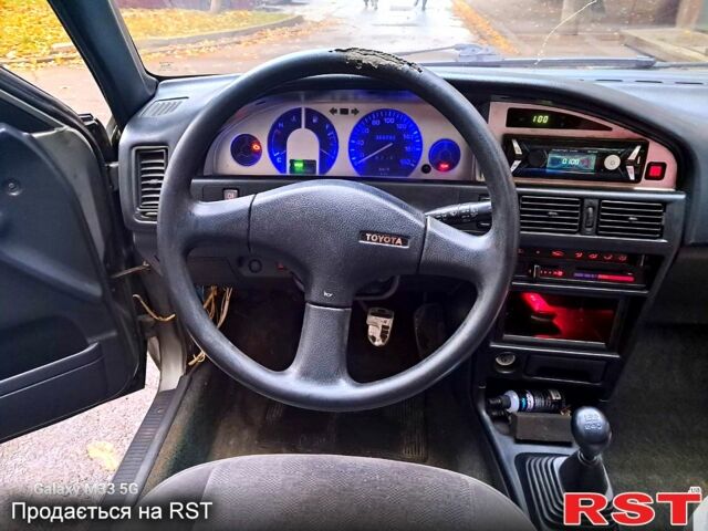 Серый Тойота Королла, объемом двигателя 1.3 л и пробегом 0 тыс. км за 670 $, фото 8 на Automoto.ua