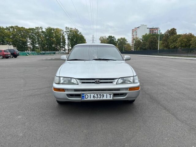 Серый Тойота Королла, объемом двигателя 1.3 л и пробегом 372 тыс. км за 1600 $, фото 1 на Automoto.ua