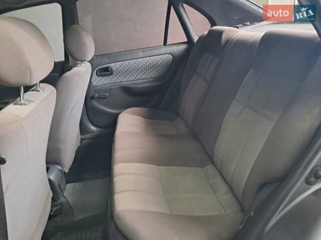 Сірий Тойота Королла, об'ємом двигуна 1.33 л та пробігом 375 тис. км за 1650 $, фото 18 на Automoto.ua