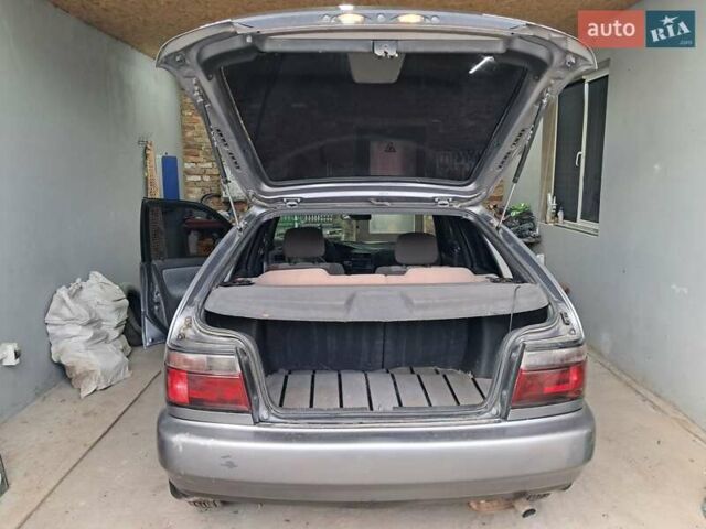 Сірий Тойота Королла, об'ємом двигуна 1.33 л та пробігом 375 тис. км за 1650 $, фото 10 на Automoto.ua