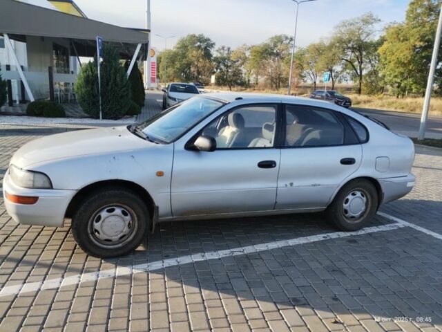 Серый Тойота Королла, объемом двигателя 1.3 л и пробегом 398 тыс. км за 1900 $, фото 3 на Automoto.ua