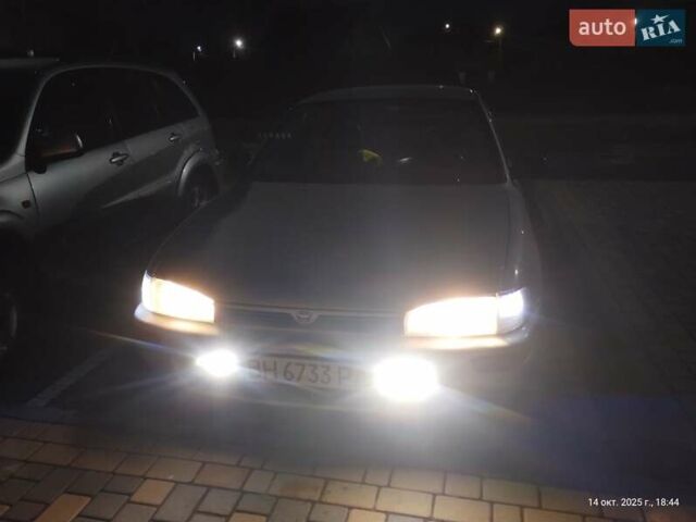 Серый Тойота Королла, объемом двигателя 1.33 л и пробегом 398 тыс. км за 1999 $, фото 10 на Automoto.ua