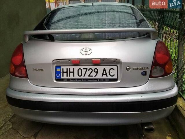 Серый Тойота Королла, объемом двигателя 1.6 л и пробегом 260 тыс. км за 3300 $, фото 3 на Automoto.ua