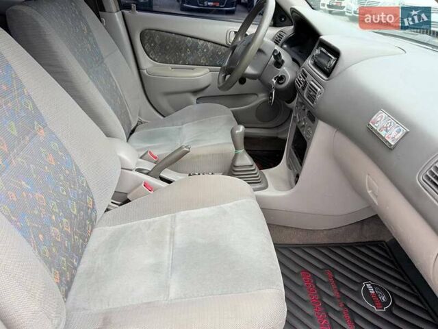Серый Тойота Королла, объемом двигателя 1.33 л и пробегом 70 тыс. км за 2800 $, фото 16 на Automoto.ua