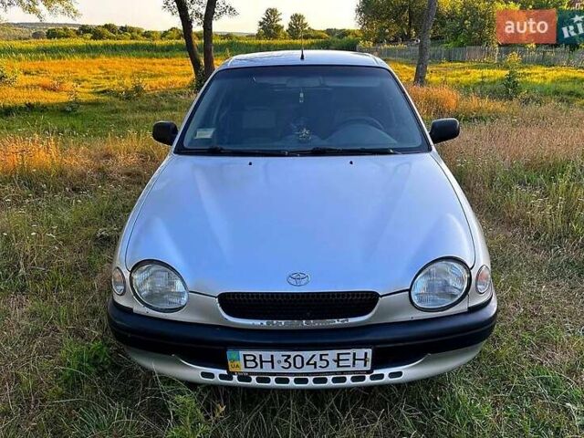 Серый Тойота Королла, объемом двигателя 1.6 л и пробегом 337 тыс. км за 2200 $, фото 11 на Automoto.ua