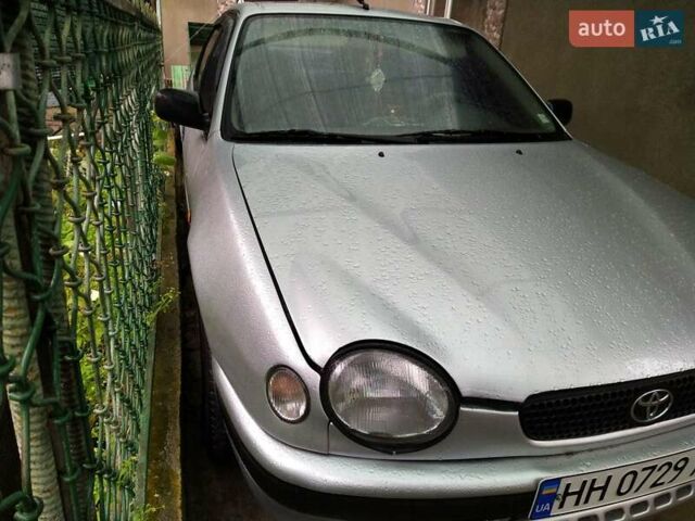Серый Тойота Королла, объемом двигателя 1.6 л и пробегом 260 тыс. км за 3300 $, фото 2 на Automoto.ua