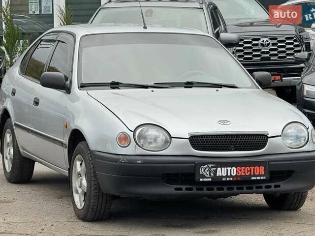 Серый Тойота Королла, объемом двигателя 1.33 л и пробегом 70 тыс. км за 2800 $, фото 4 на Automoto.ua