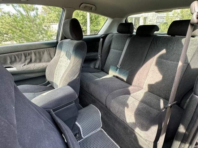 Серый Тойота Королла, объемом двигателя 2 л и пробегом 299 тыс. км за 3999 $, фото 7 на Automoto.ua