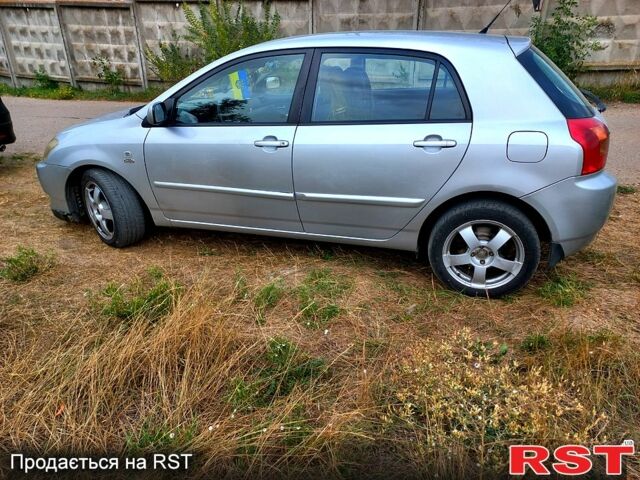 Серый Тойота Королла, объемом двигателя 2 л и пробегом 320 тыс. км за 3700 $, фото 2 на Automoto.ua