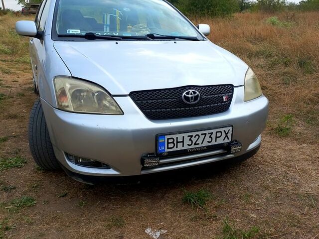 Серый Тойота Королла, объемом двигателя 2 л и пробегом 320 тыс. км за 3700 $, фото 1 на Automoto.ua
