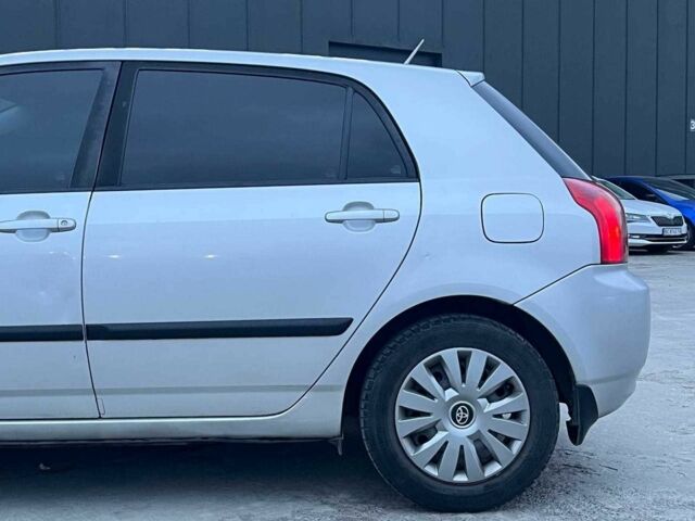 Сірий Тойота Королла, об'ємом двигуна 1.4 л та пробігом 253 тис. км за 4540 $, фото 4 на Automoto.ua