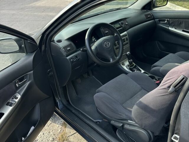 Серый Тойота Королла, объемом двигателя 2 л и пробегом 299 тыс. км за 3999 $, фото 6 на Automoto.ua