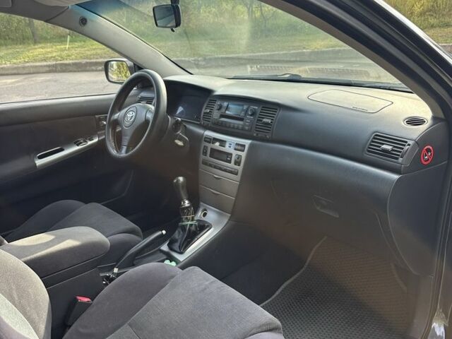 Серый Тойота Королла, объемом двигателя 2 л и пробегом 299 тыс. км за 3999 $, фото 8 на Automoto.ua