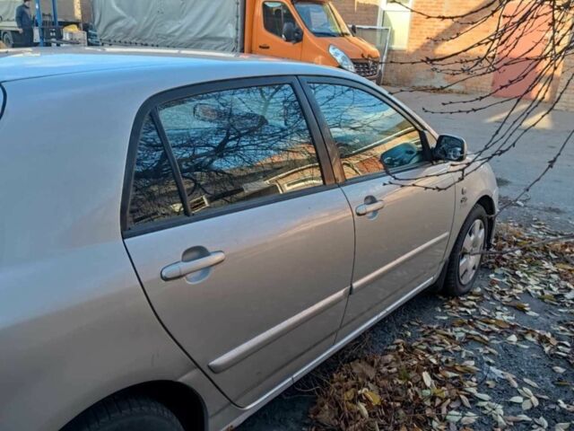 Серый Тойота Королла, объемом двигателя 2 л и пробегом 380 тыс. км за 1908 $, фото 8 на Automoto.ua