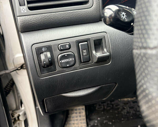 Серый Тойота Королла, объемом двигателя 1.6 л и пробегом 206 тыс. км за 4300 $, фото 20 на Automoto.ua