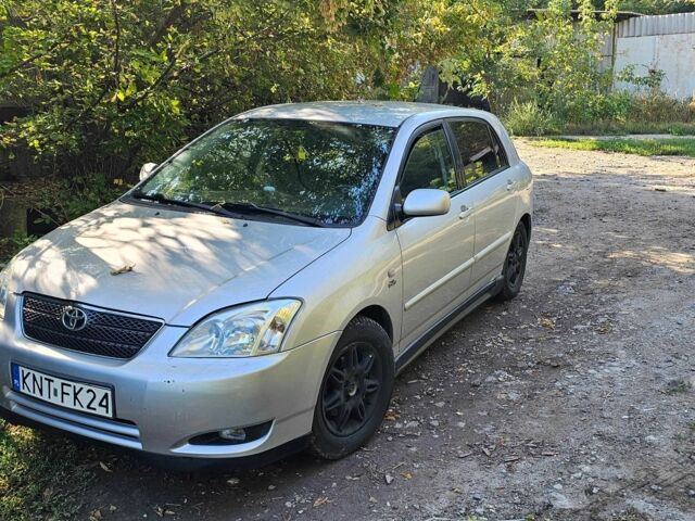 Серый Тойота Королла, объемом двигателя 2 л и пробегом 270 тыс. км за 2750 $, фото 1 на Automoto.ua