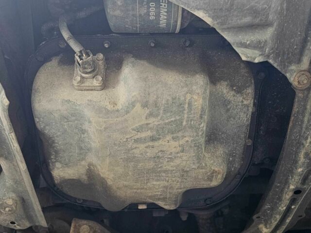 Серый Тойота Королла, объемом двигателя 2 л и пробегом 270 тыс. км за 2750 $, фото 5 на Automoto.ua