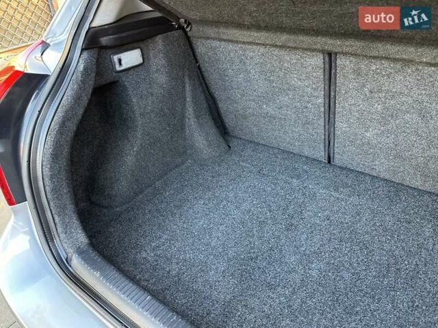 Серый Тойота Королла, объемом двигателя 1.6 л и пробегом 130 тыс. км за 5300 $, фото 54 на Automoto.ua
