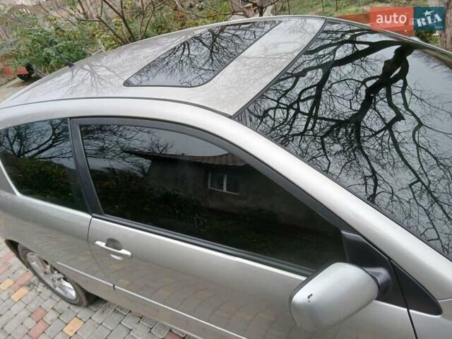 Серый Тойота Королла, объемом двигателя 1.8 л и пробегом 217 тыс. км за 6000 $, фото 2 на Automoto.ua