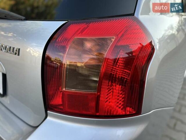 Серый Тойота Королла, объемом двигателя 1.6 л и пробегом 130 тыс. км за 5300 $, фото 66 на Automoto.ua